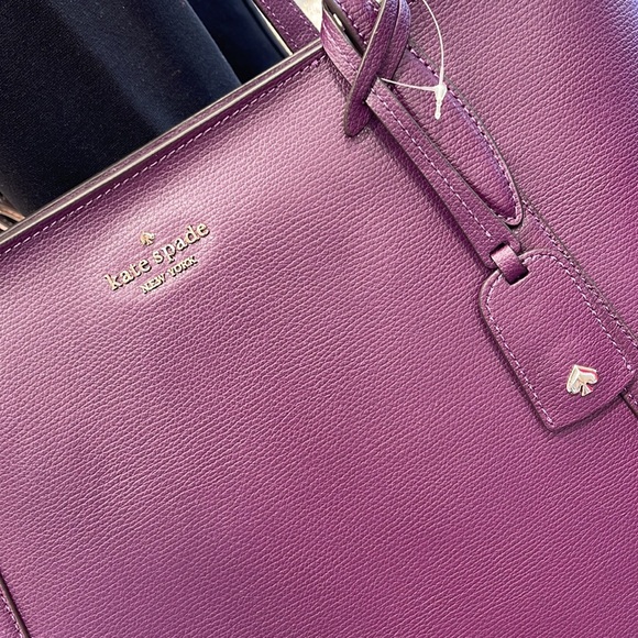 Kate Spade Cara Large Tote

COLOR:
Ripe Plum - Picture 3 of 16